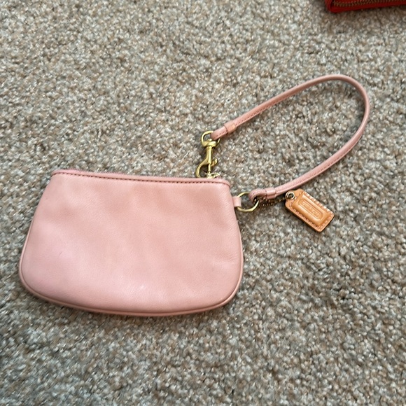 Leather Coach Wrislet EUC - Picture 2 of 7